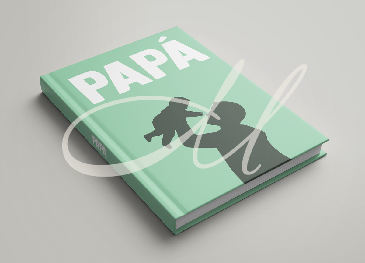 PAPÁ ALZANDO BEBÉ